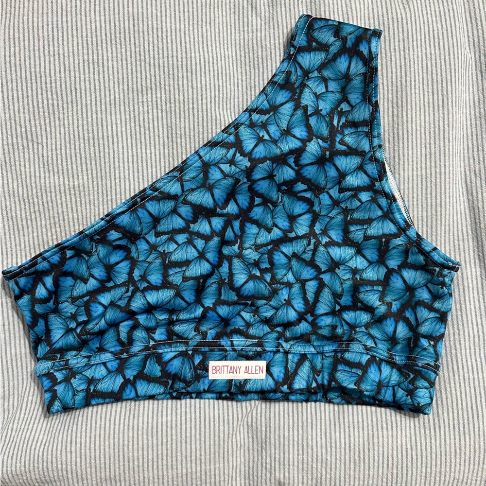 Brittany Allen like new one shoulder bra
